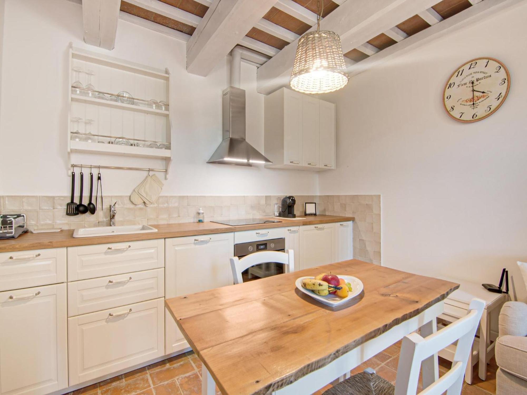 Stunning Apartment In Mombaroccio Near Metauro River ภายนอก รูปภาพ